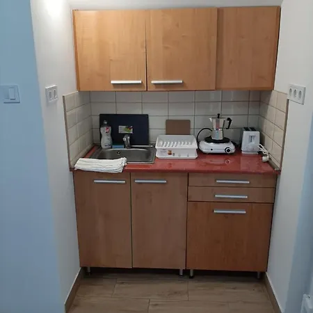 Nikolett Apartman Hajduszoboszlo Exterior photo